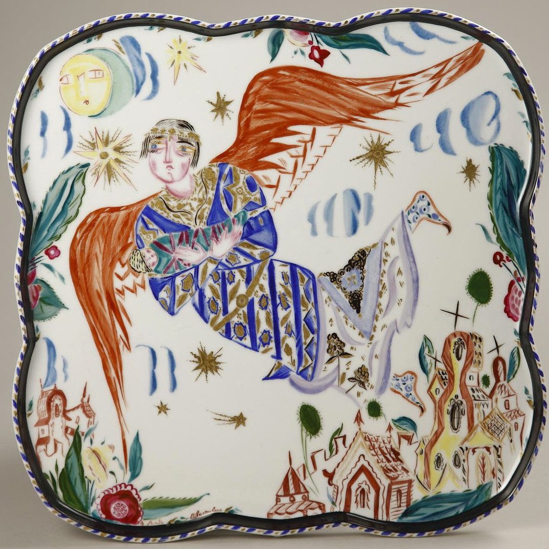 Soviet porcelain tray "Angel with a baby" by Shchekatikhina-Pototskaya