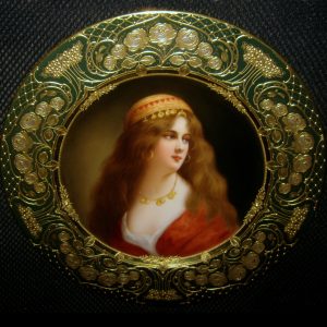 Royal Vienna portrait plate Favorite
