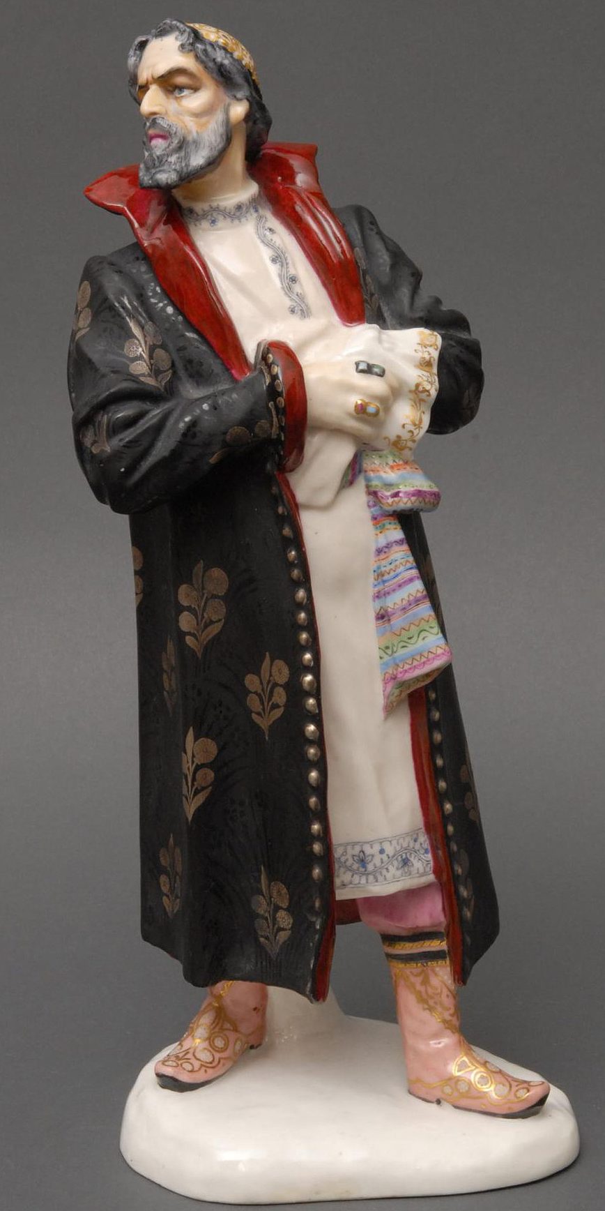 Soviet porcelain figure of Shaliapin in the role of Boris Godunov by Troupiansky