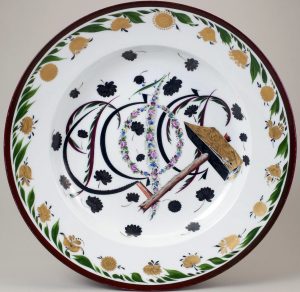 Soviet propaganda porcelain platter RSFSR after Chekhonin