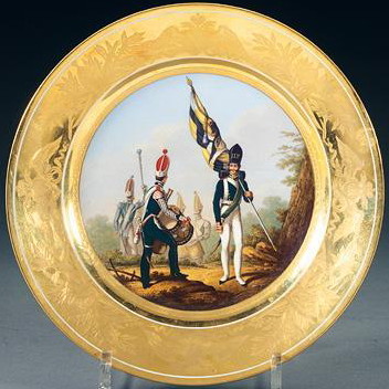Russian Imperial Porcelain military plate depicting flag bearer and drummer of Pavlovsky Life-Guard Regiment