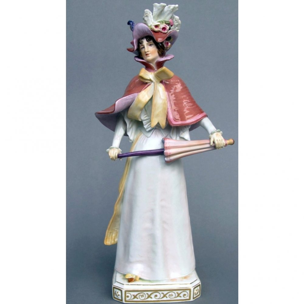 Meissen Q128 Lady With Umbrela