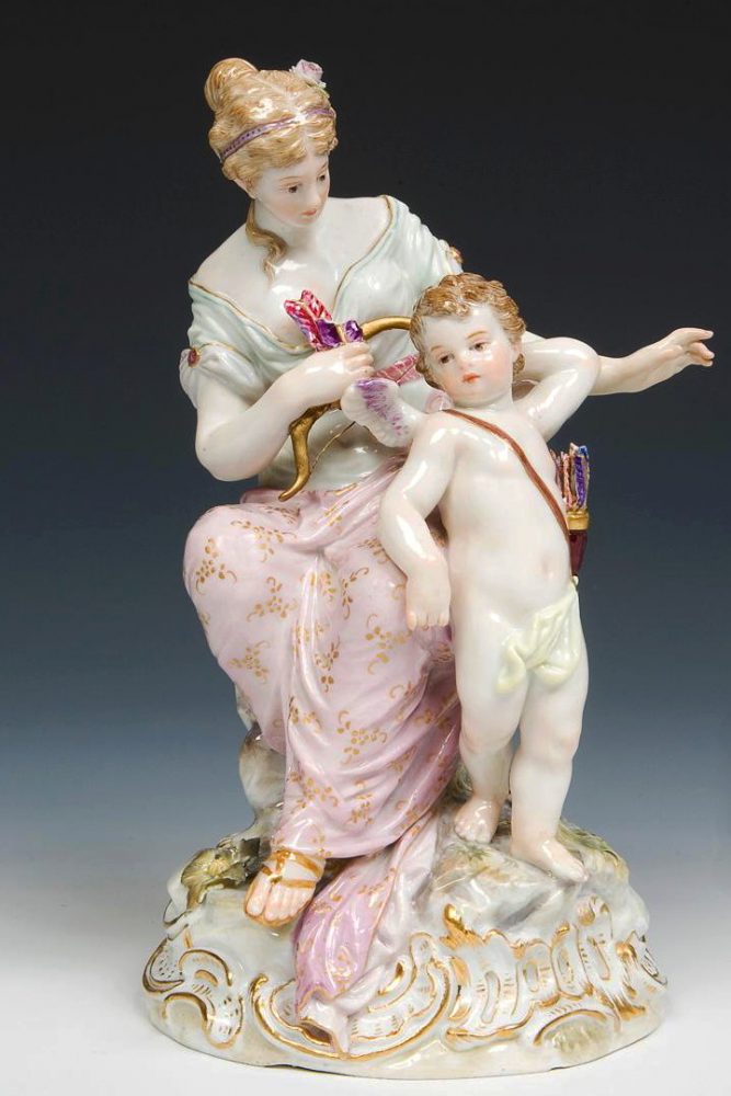 Meissen figural group "Venus and Cupid". Model number O 161