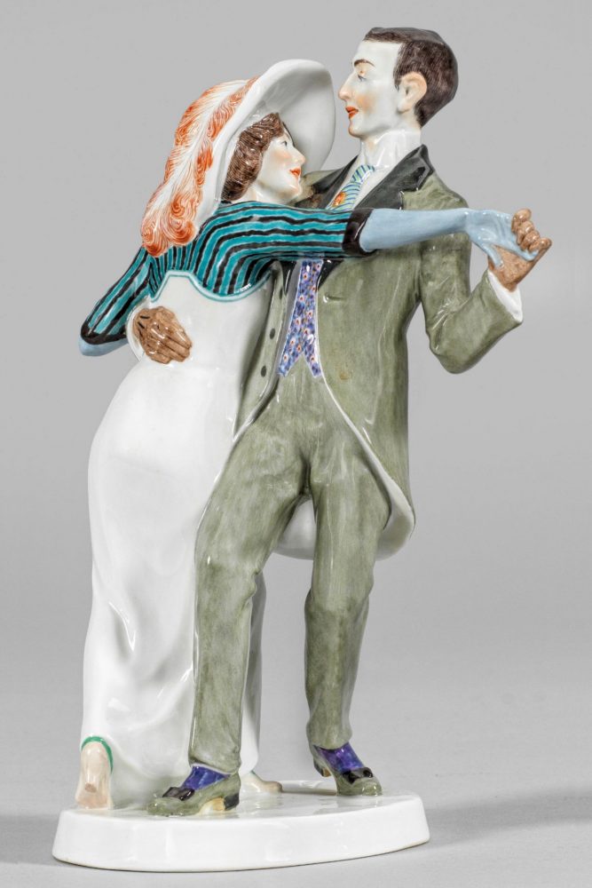Meissen dancing couple. Model number D212 by Alfred Konig