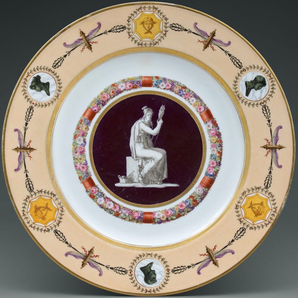 Sevres Plate Fond Nankin Figures Service 05