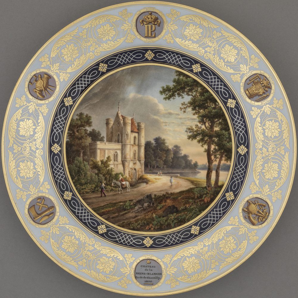 Sevres plate - Service Historique - Château de la Reine-Blanche