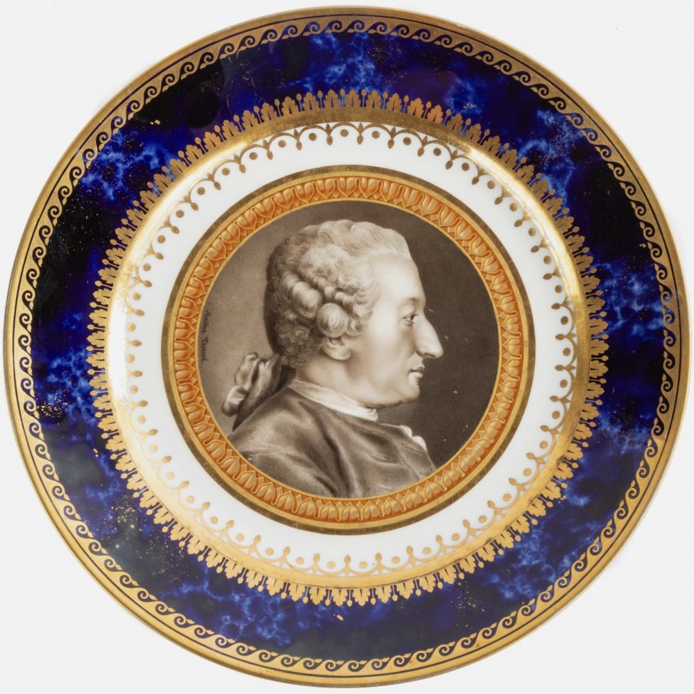 Sevres Service Iconographique 22