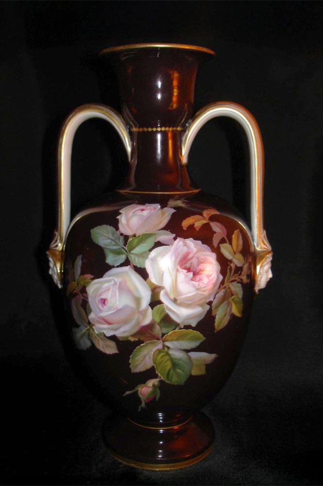 Meissen Braunsdorf porcelain vase with roses. X59. Mask handles