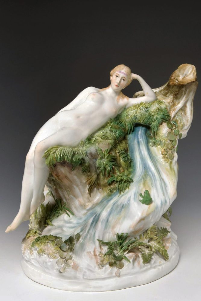 Meissen T135 Fritz Kretzschmar Figure