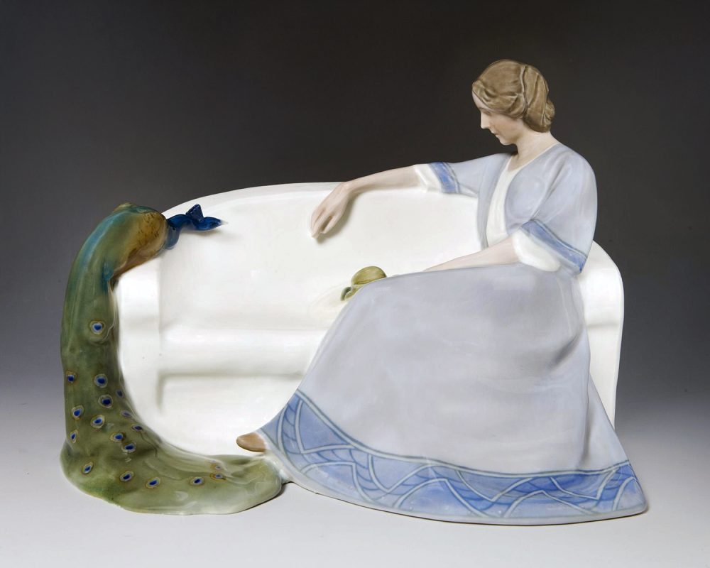Meissen Art Nouveau figural group "Lady with peacock"