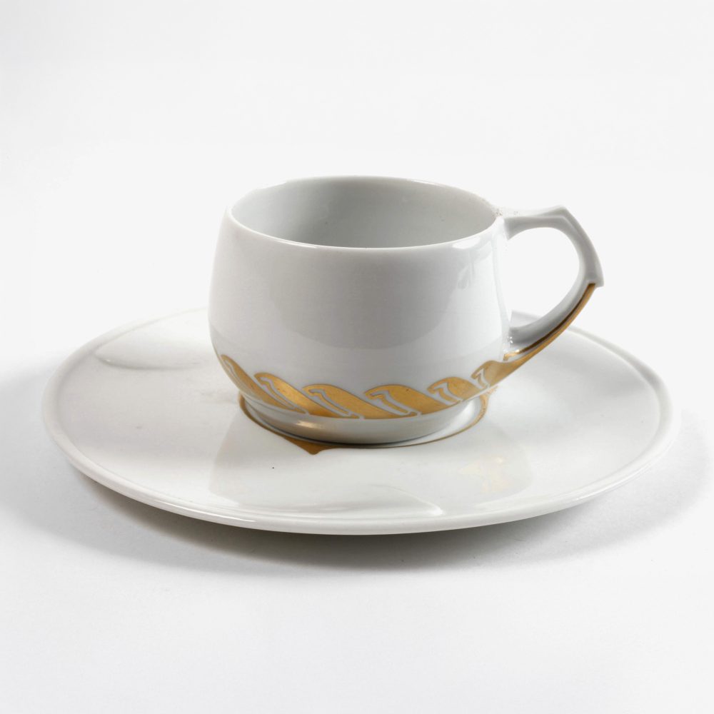 Meissen Whiplash Gold Tea Cup And Saucer By Henry Van De Velde