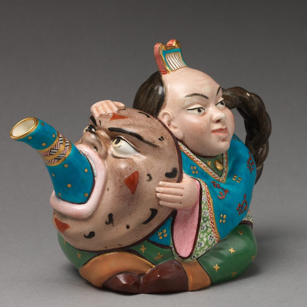 Mintom Majolica Teapot Chinaman 1838