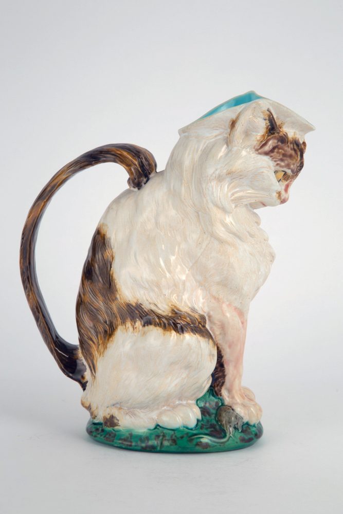 Minton 1924 Majolica Cat
