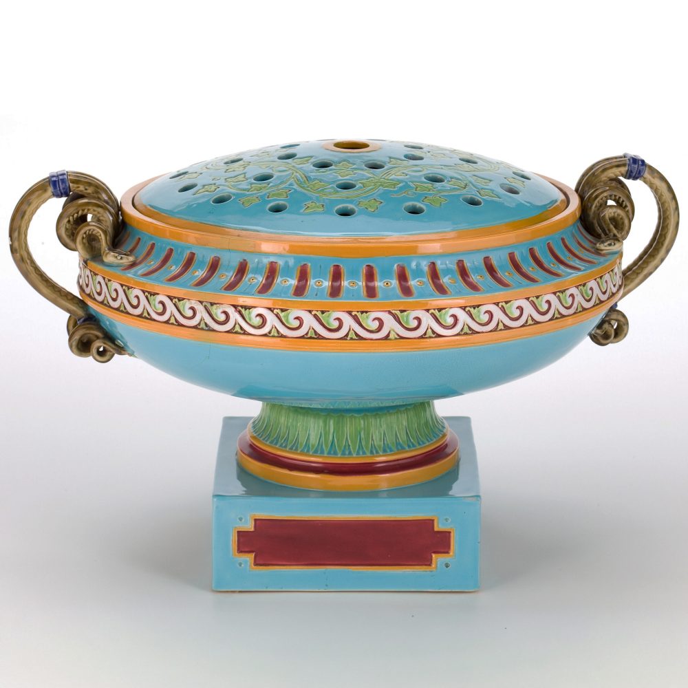Minton 922 Majolica Flower Stand With Snake Handles