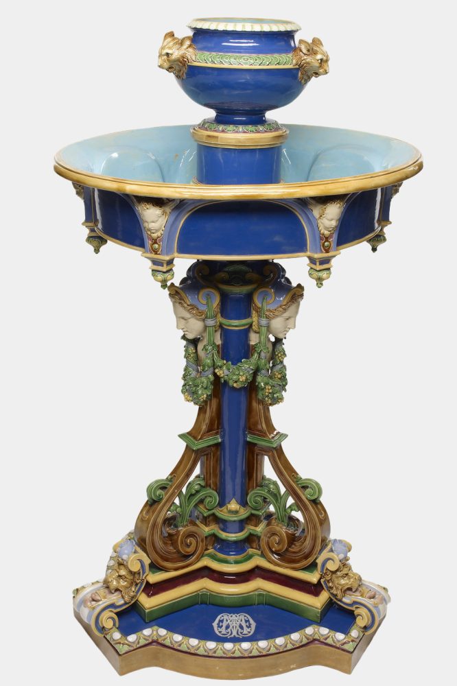 Minton 934 Majolica Triangular Pillar Jardiniere 2