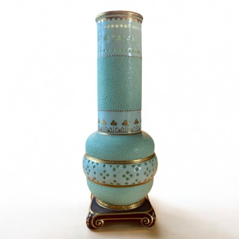Minton 2202 Vase