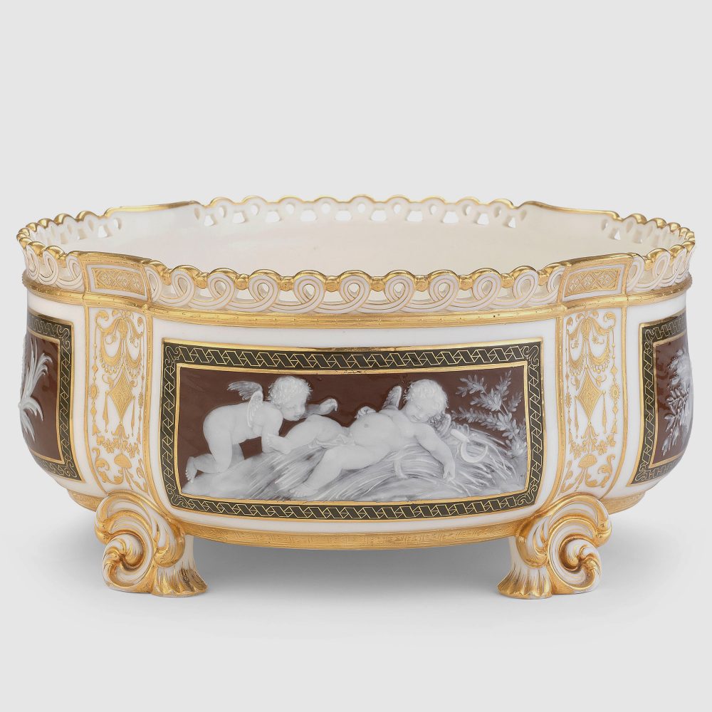Minton 2453 Pate Sur Pate Jardiniere