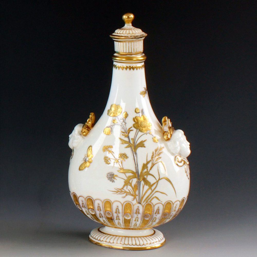 Minton 680 Pilgrims Bottle
