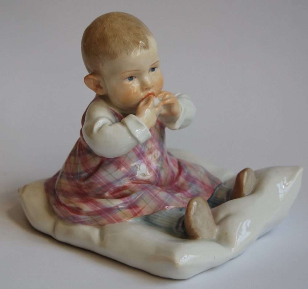 Meissen U150 Hentschel Figure Child On The Pillow