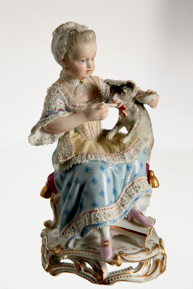 Meissen B94 X Girl With Cat