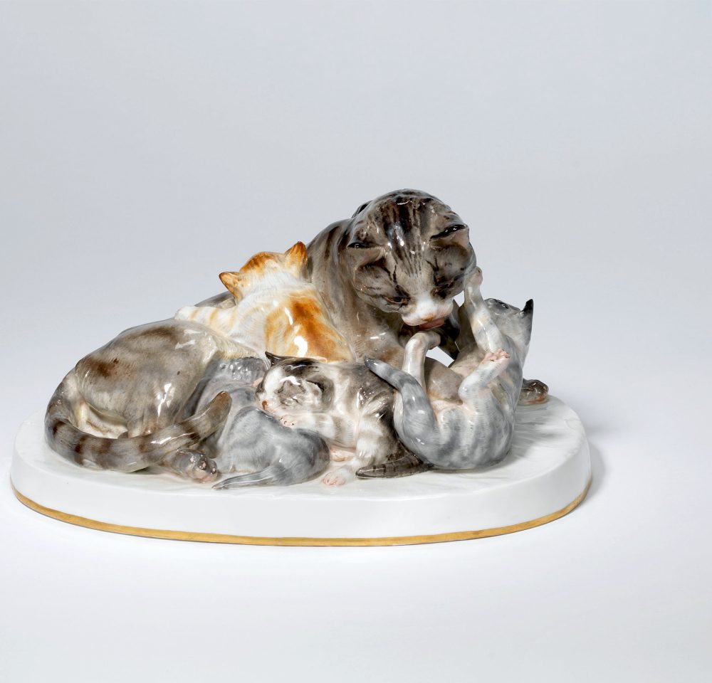 Meissen D175 Cats By Julius Heinrich Haehnel