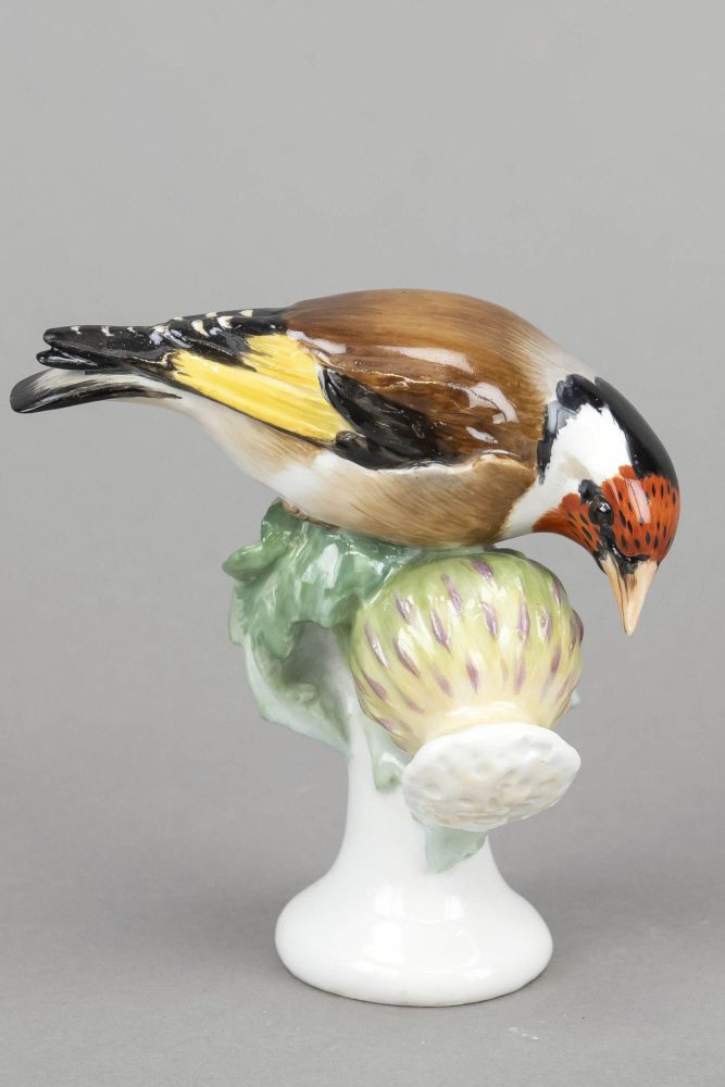 Meissen E207 Gold Finch By Erich Oehme