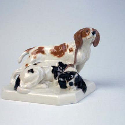 Meissen E263 Spaniels