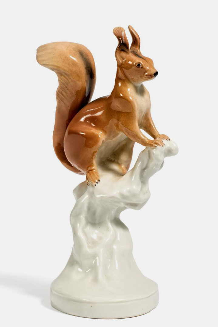 Meissen E274 Squirrel