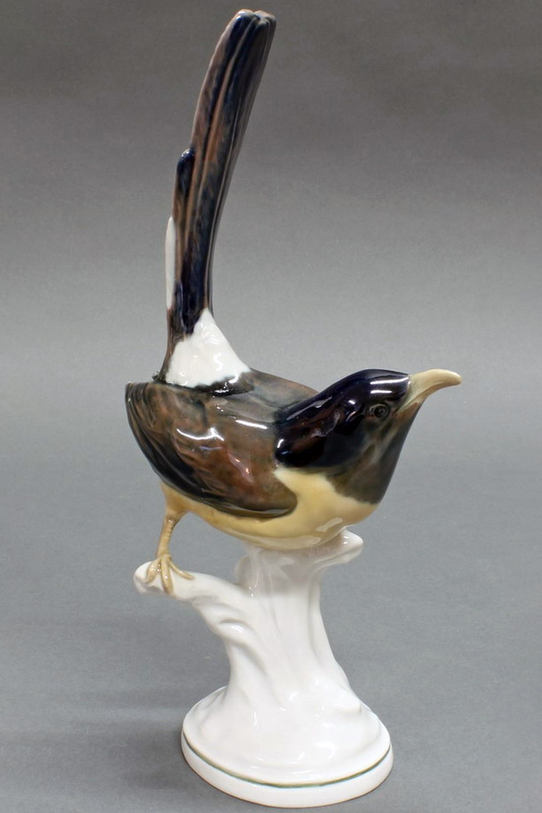 Meissen E282 Shama By Paul Walther