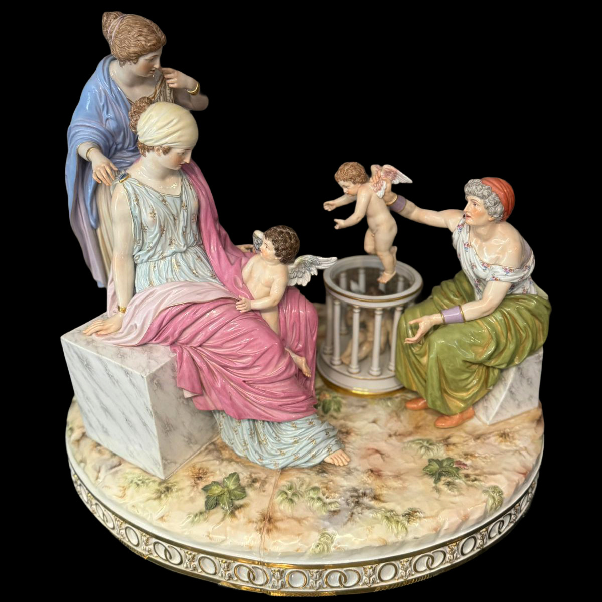 Meissen H95 Figural Group Cupids Seller