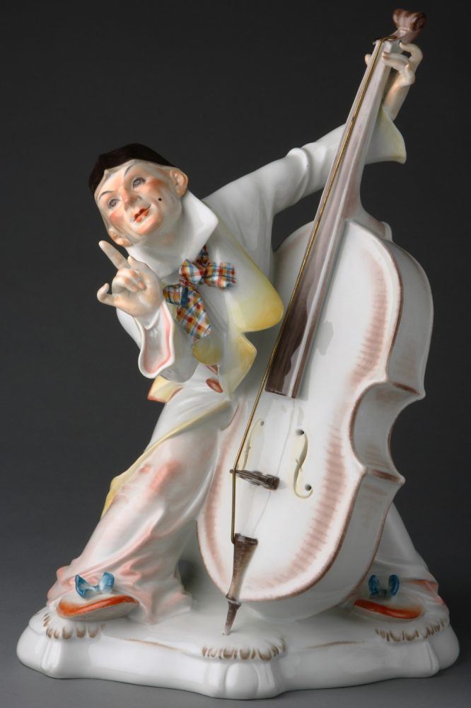 Meissen P276 Comedian With Bass