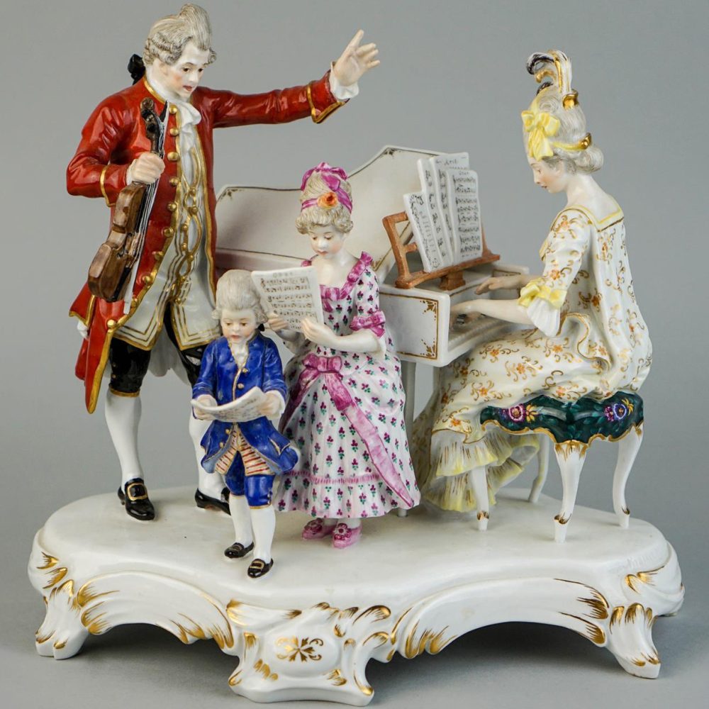 Meissen T186 Figural Group Concert At Home