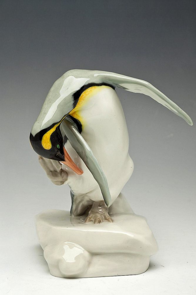 Meissen V146 Penguin