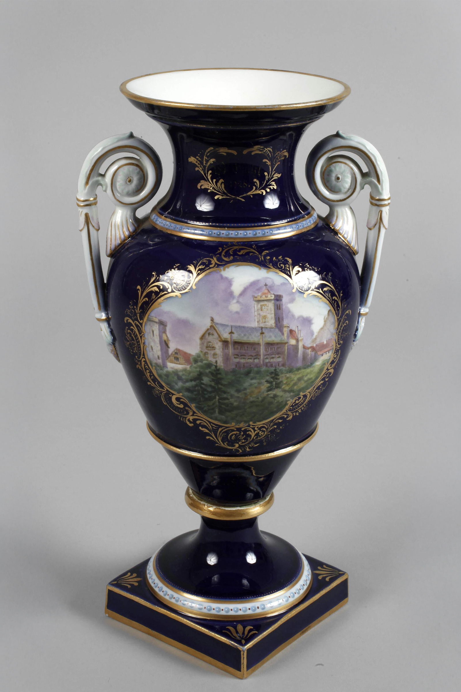 Meissen X74 Vase