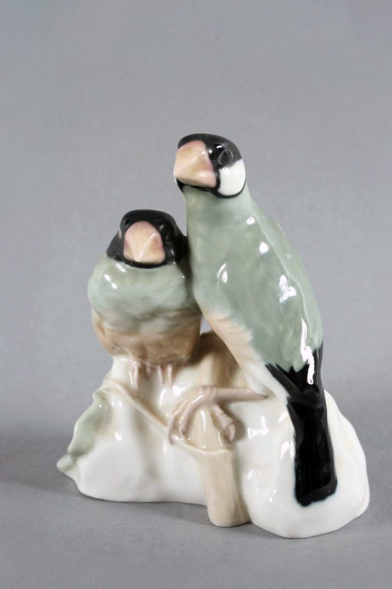Meissen Y141 Java Sparrows
