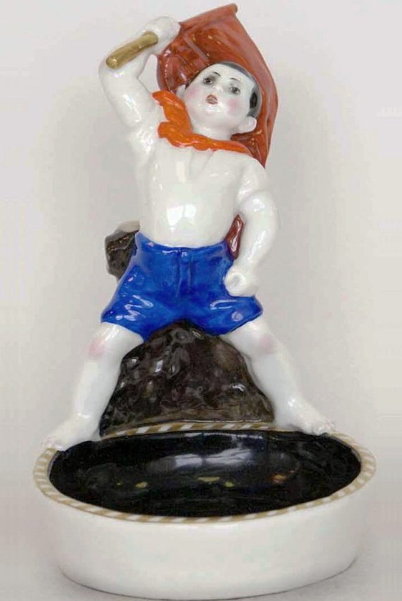 Soviet Popaganda Porcelain Figure Young Pioneer With Red Flag By Maria Strakhovskaya