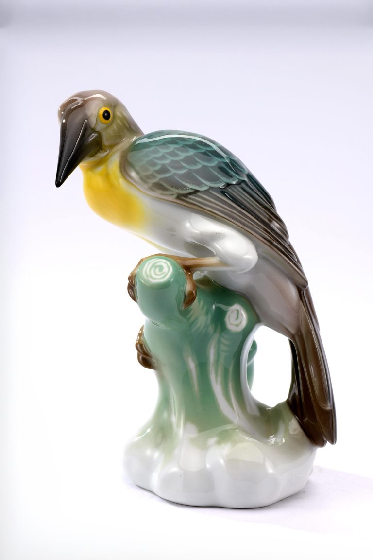 Kpm 10557 Bird On A Branch By Wilhelm Robra