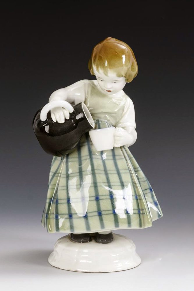 Kpm 9056 Figure Girl By Martin Fritzsche