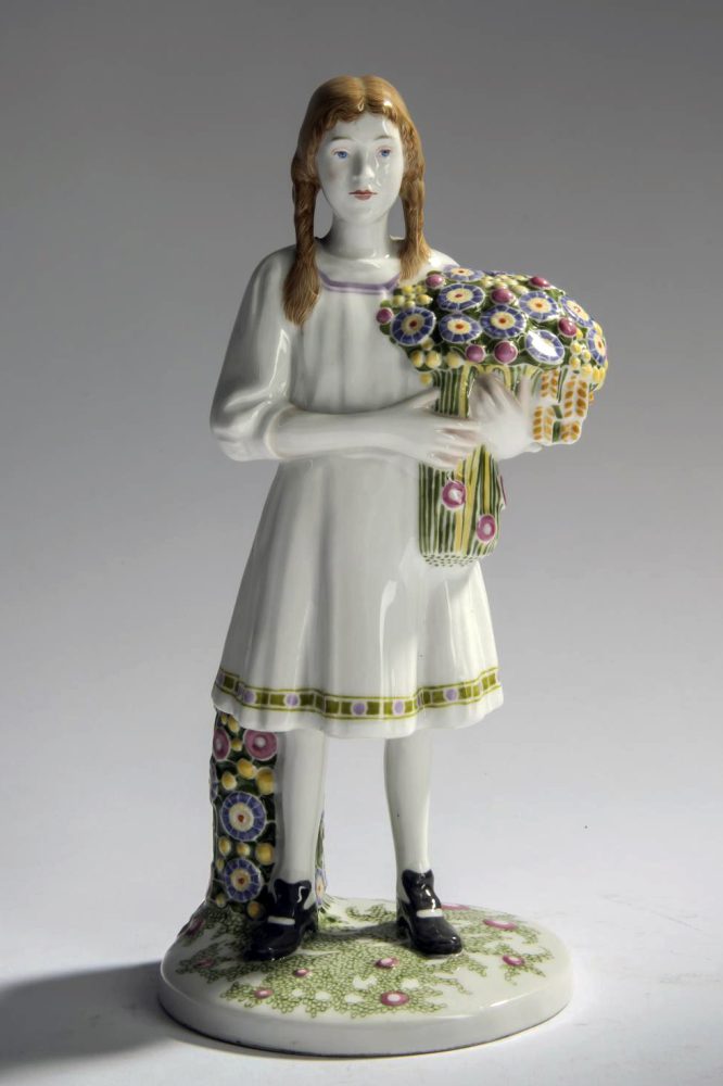 Kpm 9359 Figure Happy Birthday By Eduard Klablena