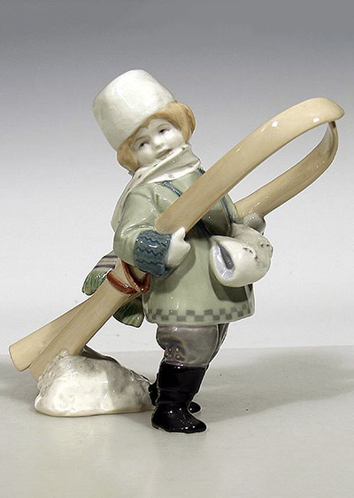 Kpm 9422 Figure Skier By Martin Fritzsche