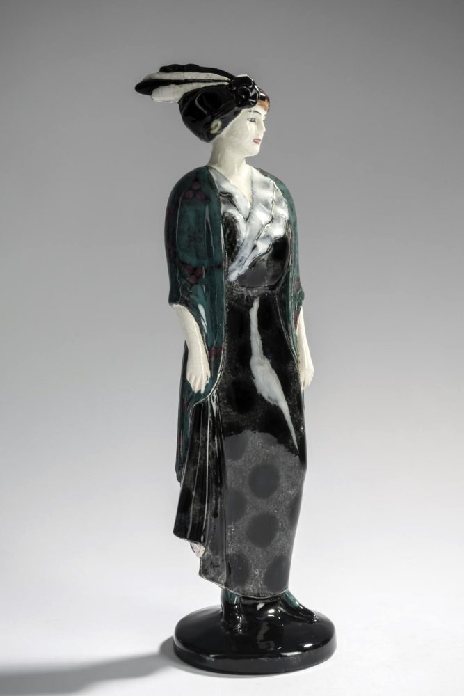 Langenzersdorf Figure Fashion Lady By Eduard Klablena