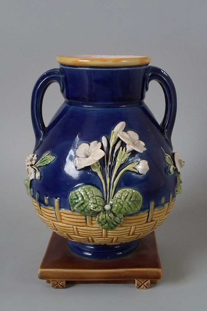 Minton 1316 Majolica Vase With Applied Flowers