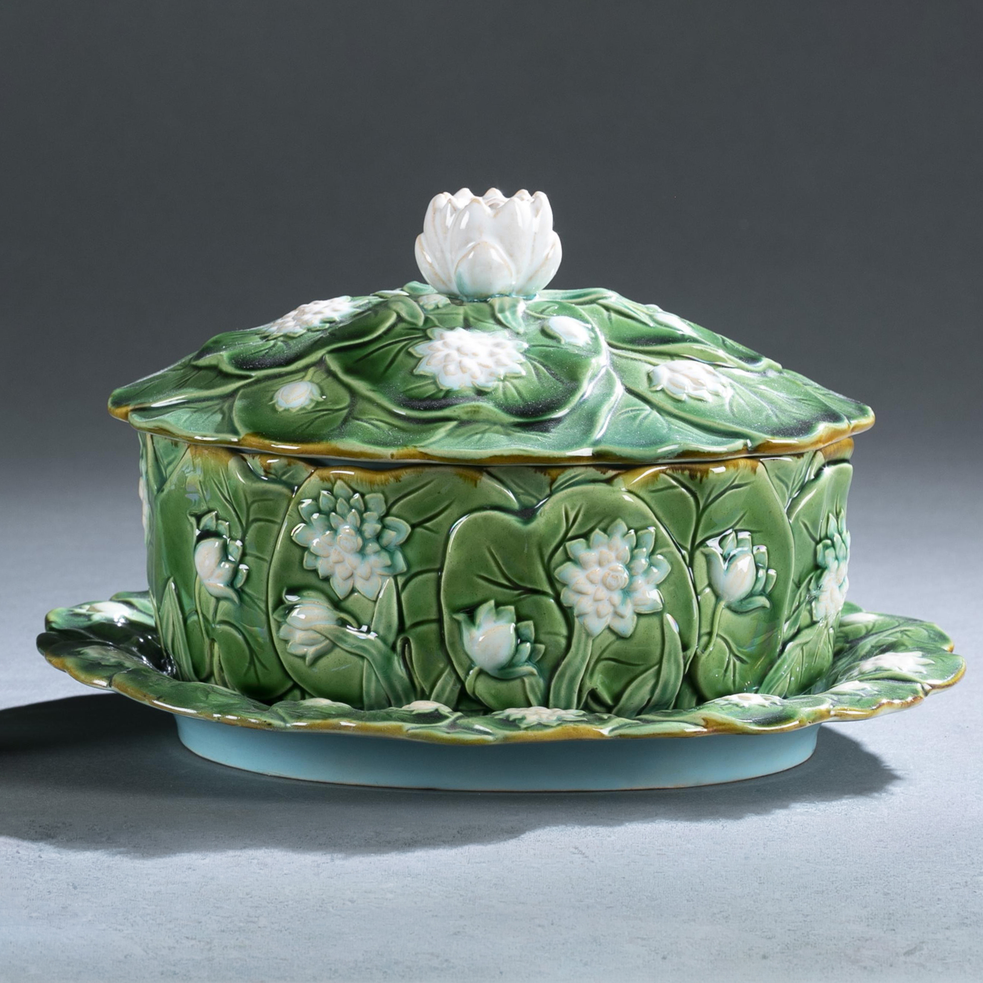 Minton 377 Majolica Water Lily Tureen