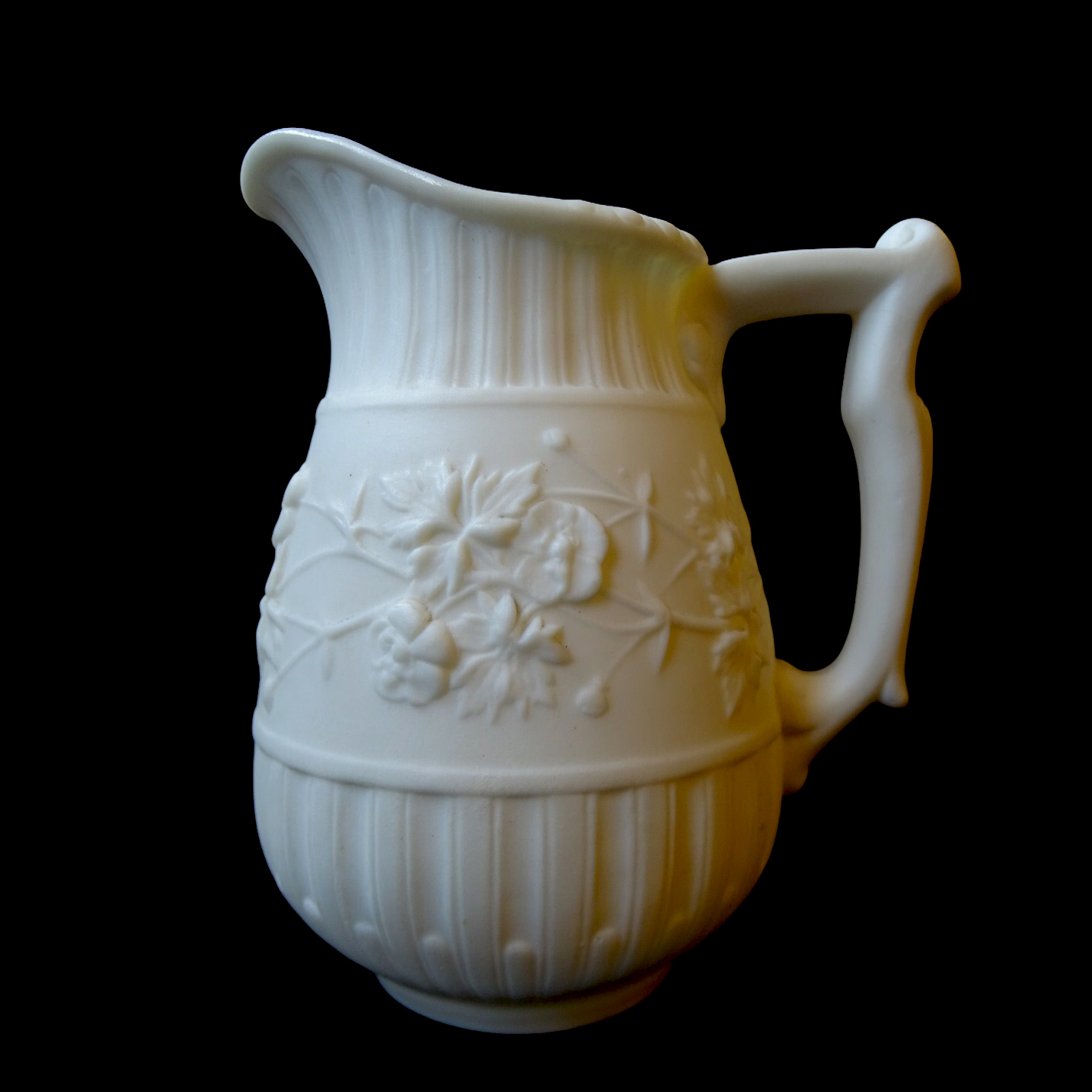 Minton 536 Parian Buttercup Jug