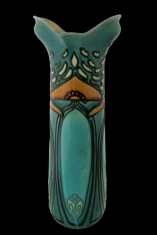 Minton 3376 Secessionist Vase