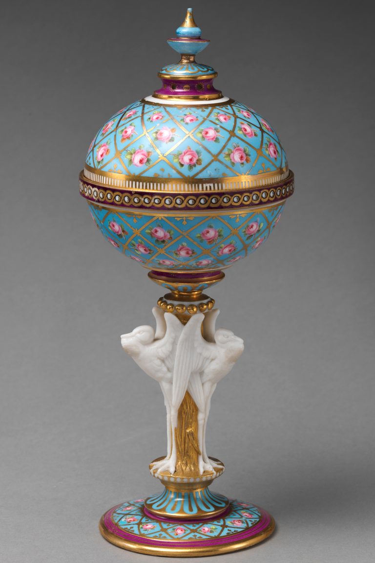 Minton Round Box Supported By Storks